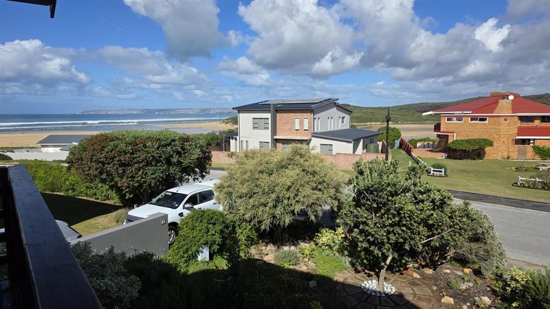 4 Bedroom Property for Sale in Klein Brak Western Cape